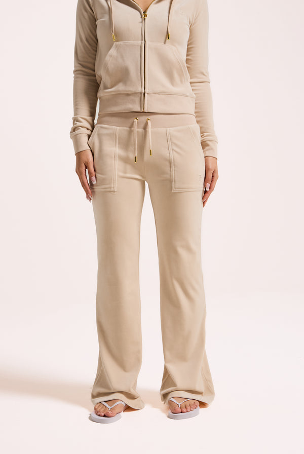 BRAZILIAN SAND / GOLD LOW RISE FLARE CLASSIC VELOUR TRACK PANT