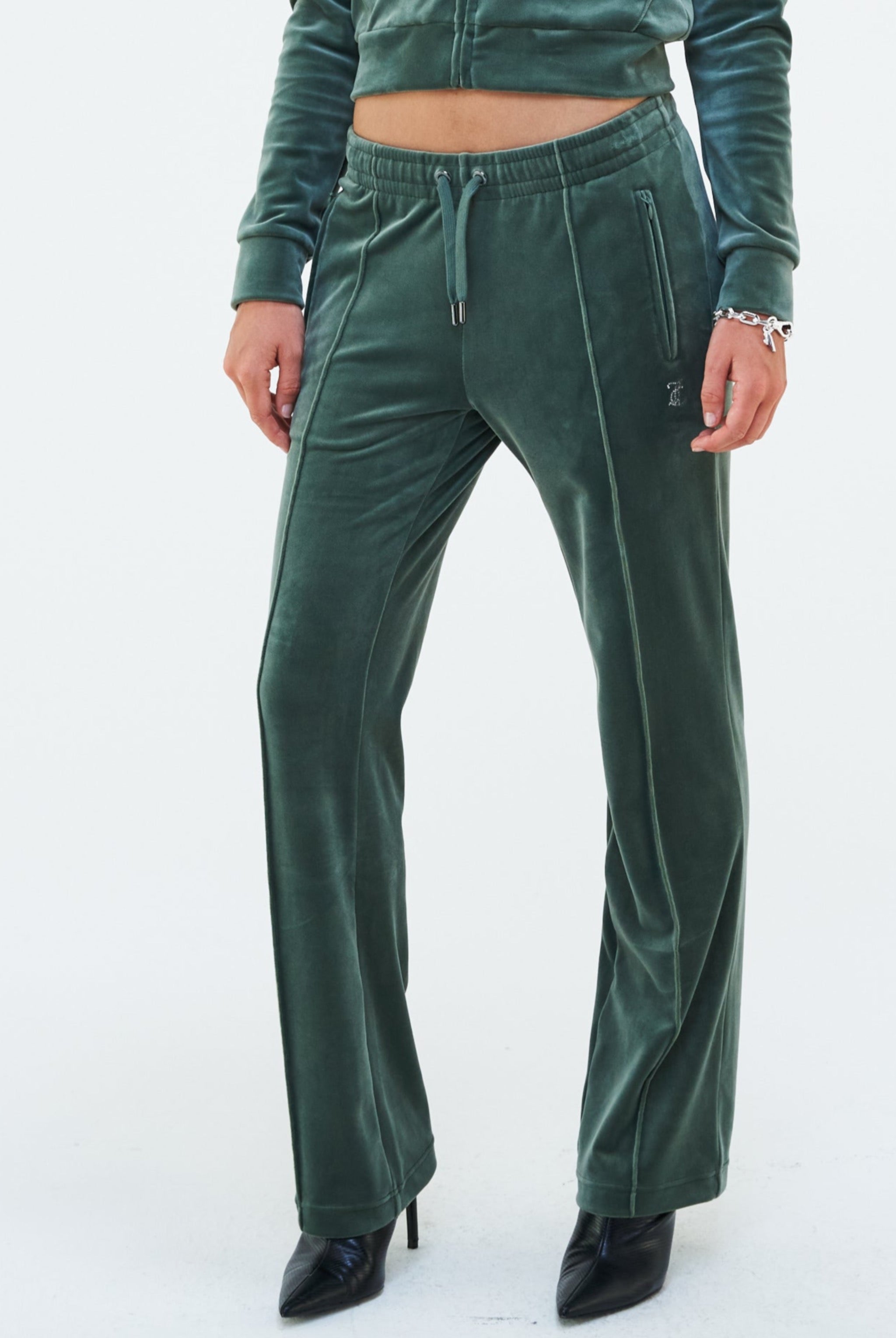 THYME VELOUR DIAMANTE TRACKSUIT BOTTOM – Juicy Couture UK