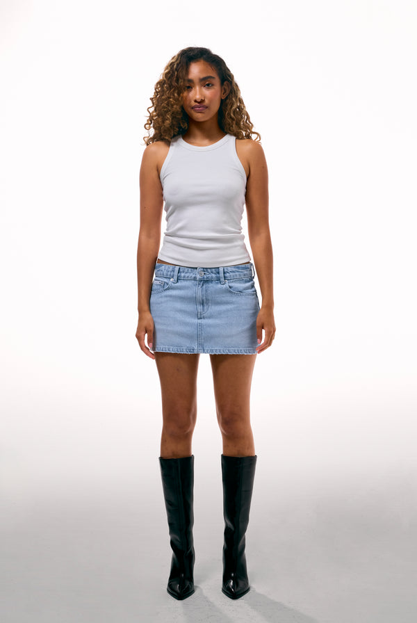 LIGHT WASH DENIM DOG CREST MINI SKIRT