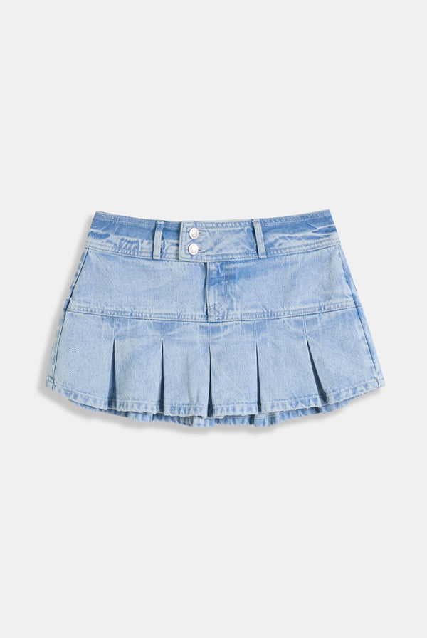 LIGHT WASH DENIM PLEATED MINI SKIRT