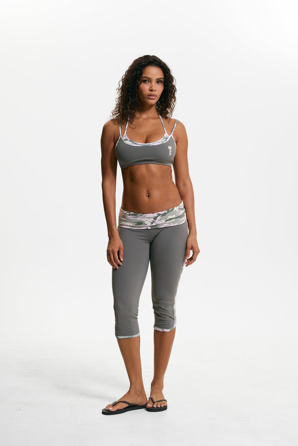 Thyme Sport Contrast Capris