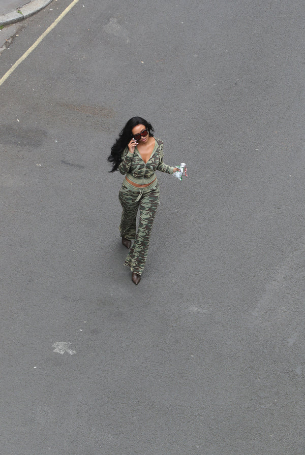 CAMO PRINT WASHED COTTON HOODIE