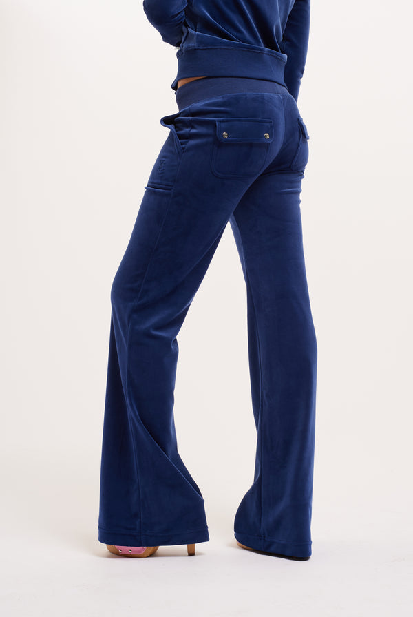 BLUE DEPTHS LOW RISE VELOUR TRACK PANTS – Juicy Couture UK