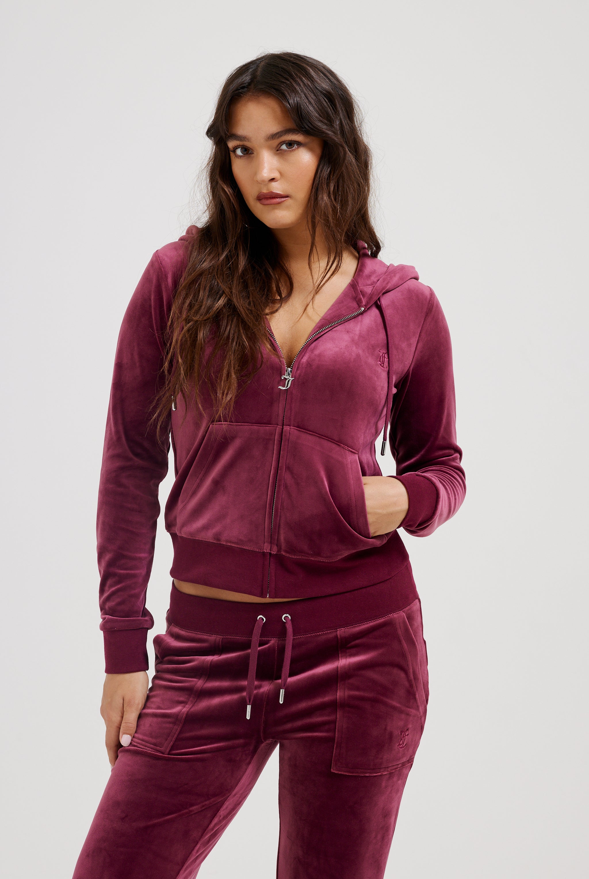 juicy TAWNY PORT CLASSIC VELOUR ROBERTSON HOODIE – Juicy Couture UK