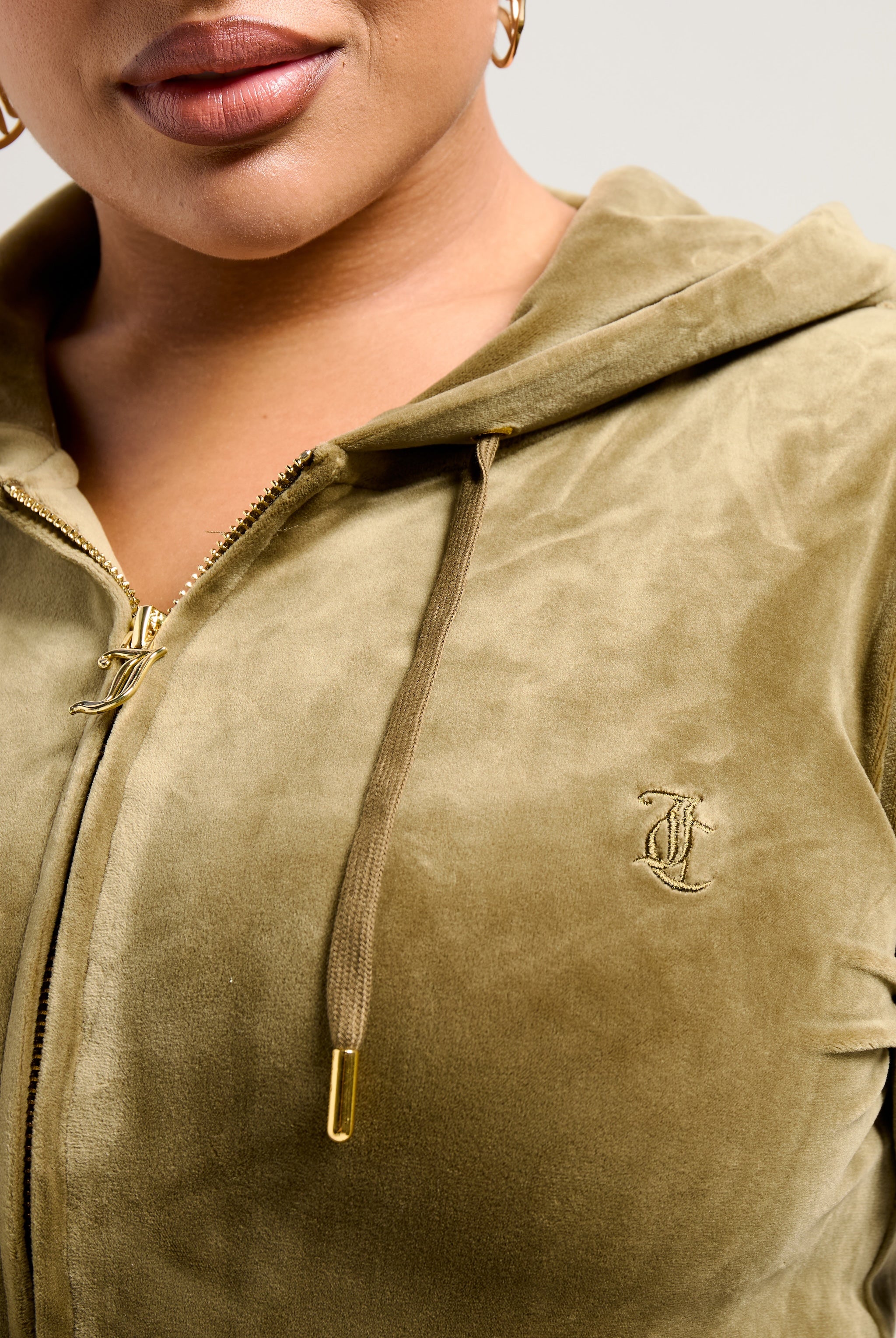 DARK OLIVE GOLD CLASSIC VELOUR ROBERTSON HOODIE Juicy Couture UK