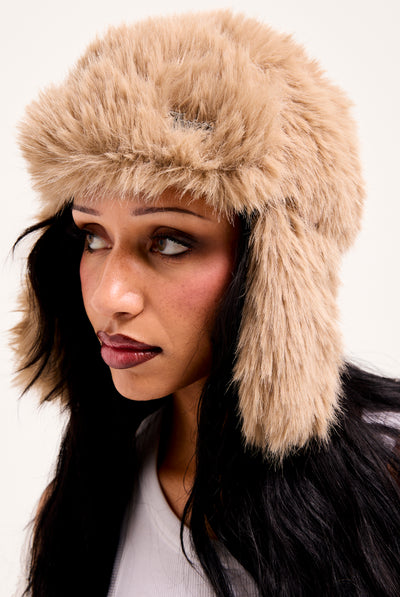 WARM TAUPE FAUX FUR TRAPPER HAT