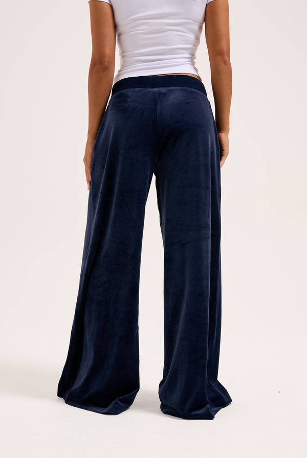 NIGHT SKY WIDE LEG CLASSIC VELOUR TRACK PANT