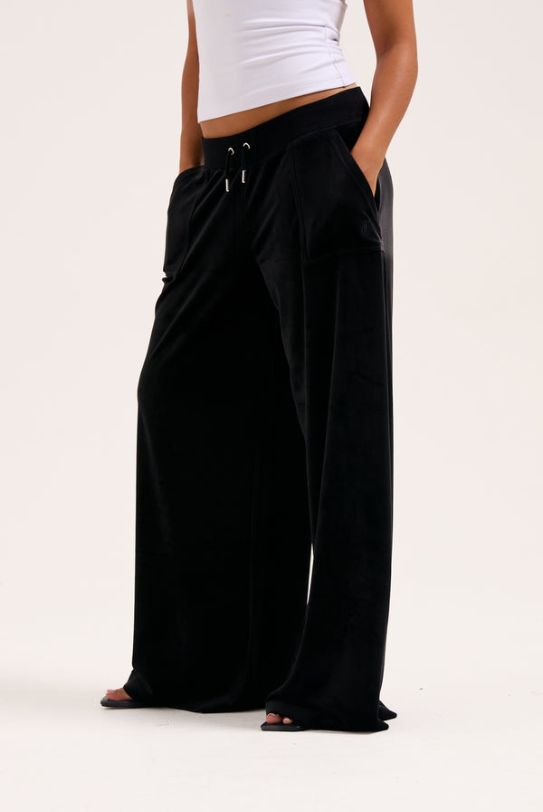 BLACK WIDE LEG CLASSIC VELOUR TRACK PANT
