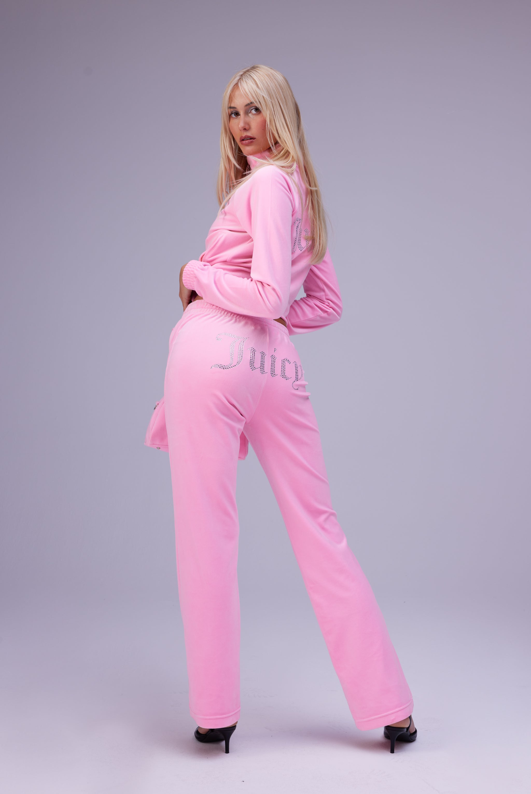 Juicy couture cheap velour sweatsuit