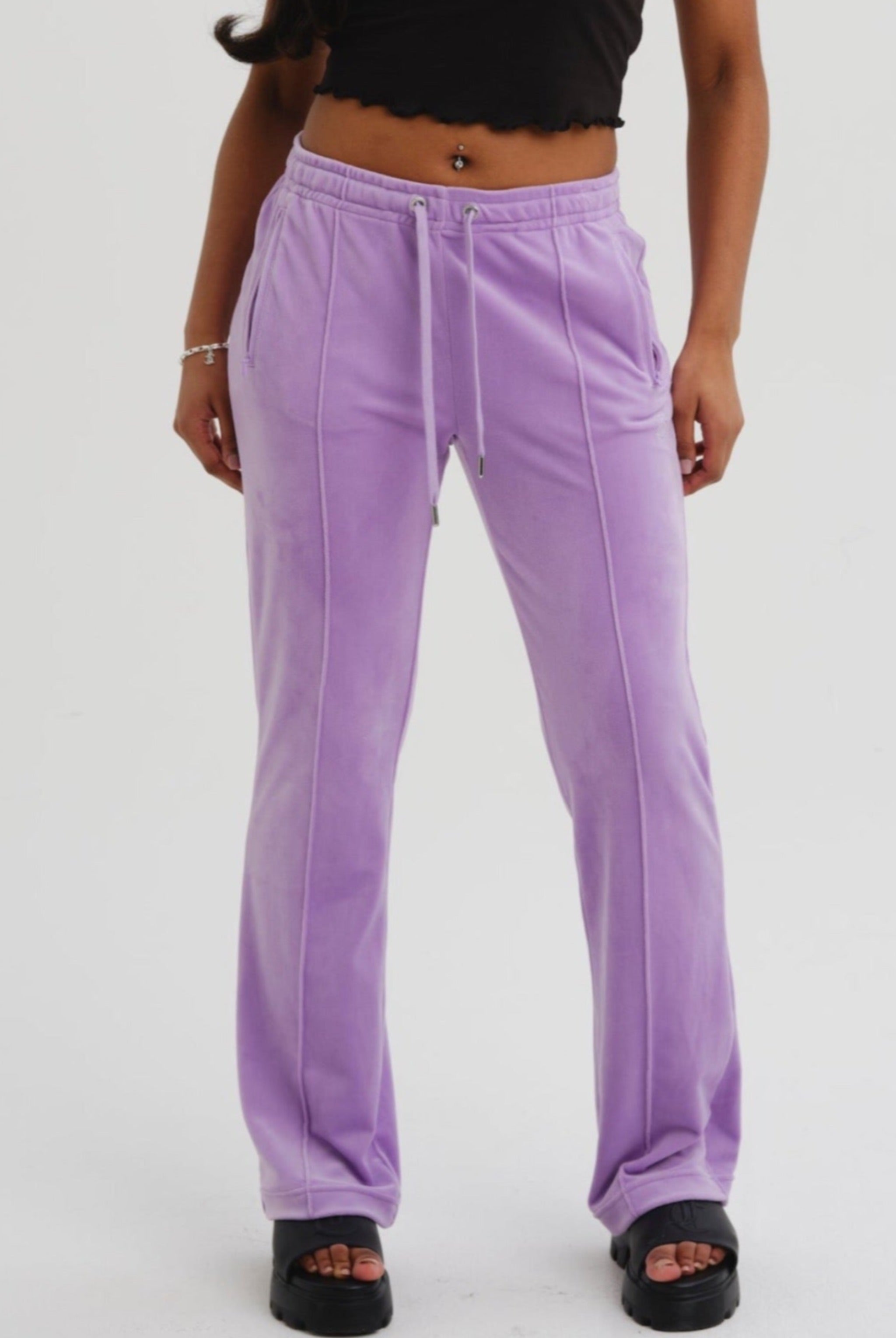 Juicy Couture TRACK PANTS - Tracksuit bottoms - lilac sachet/lilac -  Zalando.de