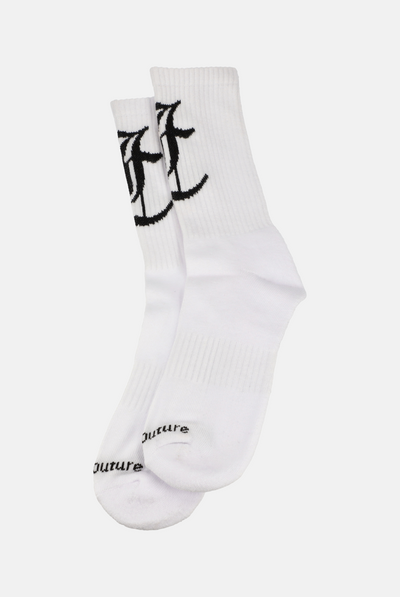 WHITE CALF LENGTH SOCKS